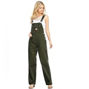 Revolt women’s baggy straight leg overalls. Lightly used in excellent condition